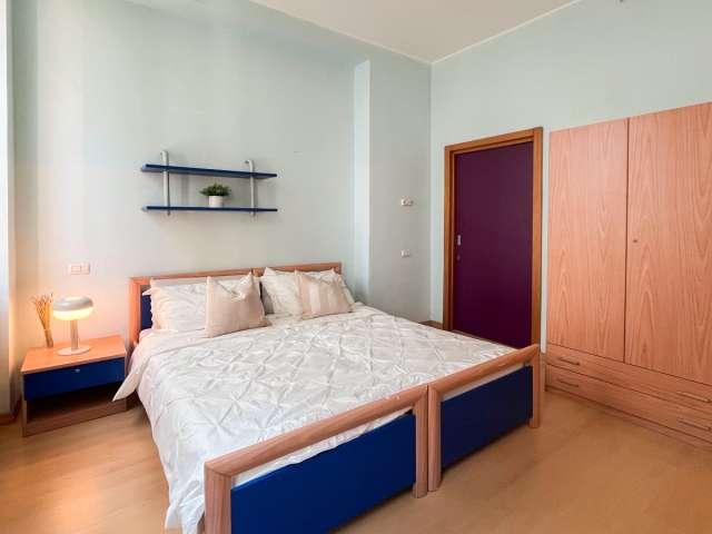 Stanza in affitto in appartamento con 2 camere da letto, Milano
