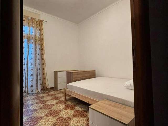 Stanza in affitto in appartamento con 2 camere da letto a Torino