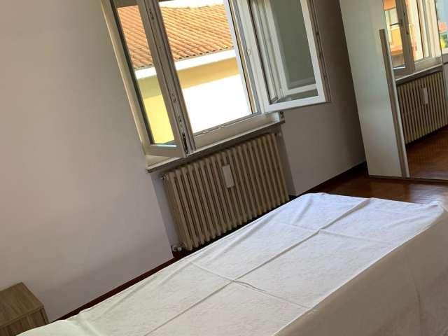 Stanza in affitto in appartamento con 4 camere da letto a Curnasco, Bergamo