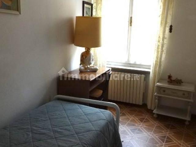 Stanza in affitto in appartamento Borgo Del Naviglio, Parma