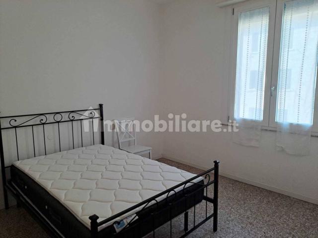 Stanza in affitto in appartamento Borgo San Giuseppe 12, Parma