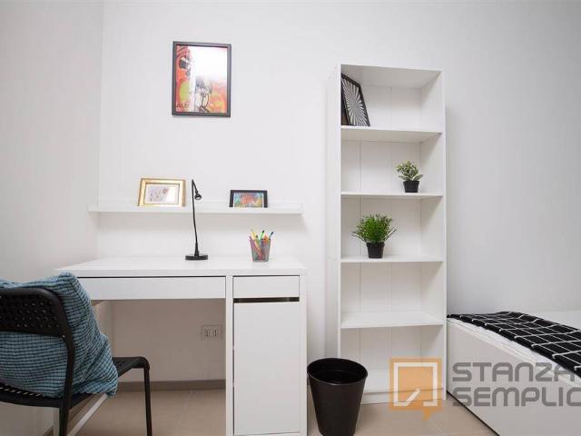 Stanza in affitto in appartamento Gioia 1, Rimini
