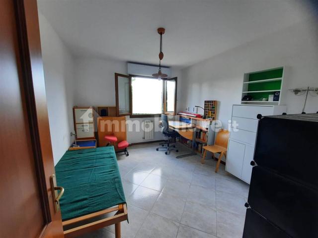 Stanza in affitto in appartamento Figline Valdarno, Figline e Incisa Valdarno