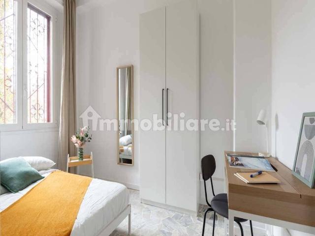 Stanza in affitto in appartamento largo Cavalieri di Malta, Milano