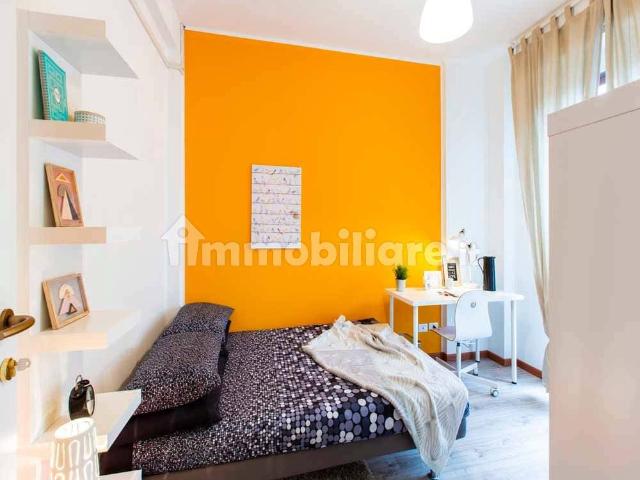 Stanza in affitto in appartamento largo Cavalieri di Malta, Milano