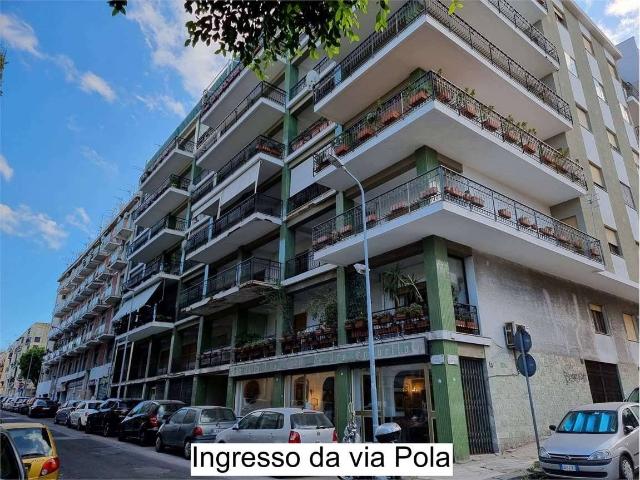 Stanza singola via pola, 33, Messina