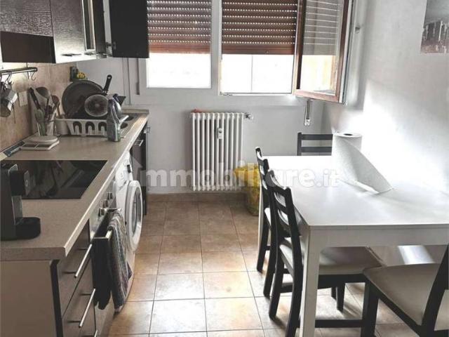 Stanza singola viale Della Cittadella, 71, Modena