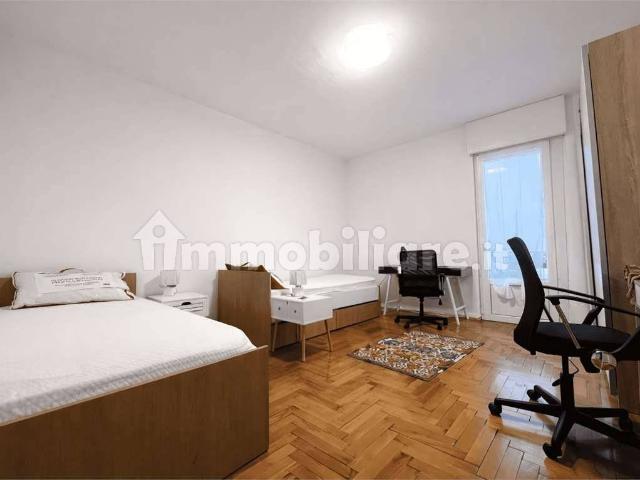 Stanza in affitto in appartamento Semicentro, Trento