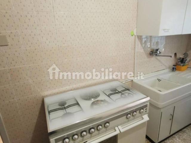 Stanza in affitto in appartamento Pio x, Catanzaro