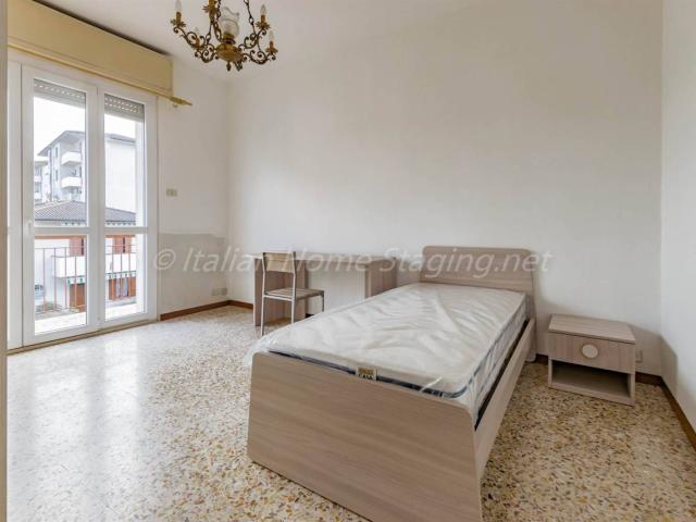 Stanza in affitto in appartamento Torretta, Martinetta, San Grato, Lodi