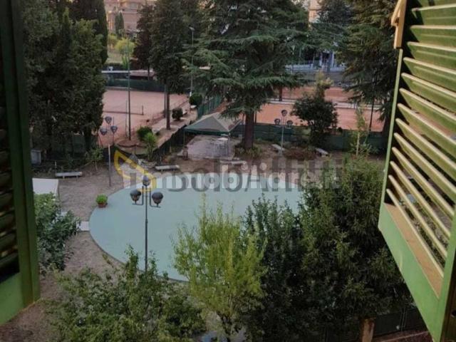 Stanza in affitto in appartamento Tribunale, Frosinone