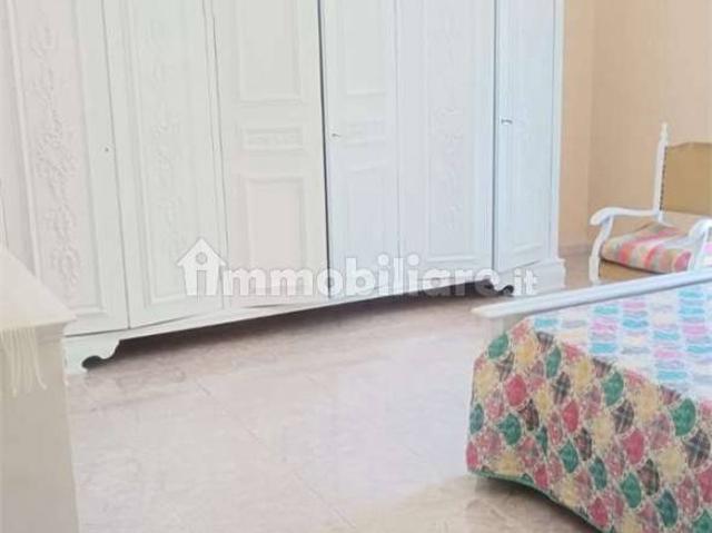 Stanza in affitto in appartamento Tribunale, Frosinone