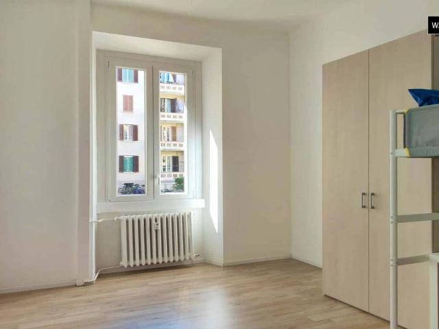 Stanza in affitto in appartamento via Mac Mahon, Milano