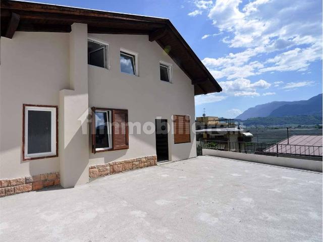 Stanza in affitto in appartamento via Merano, 94, Bolzano