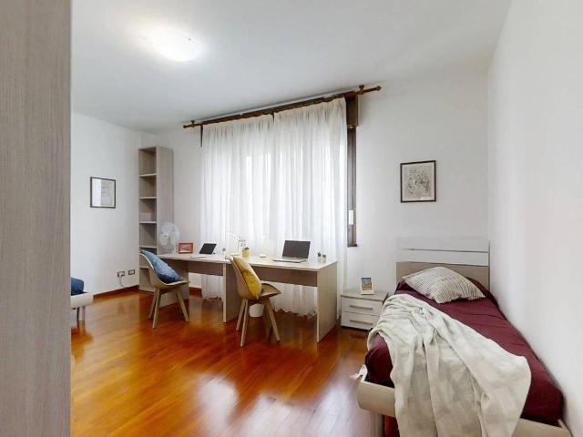 Stanza in affitto in appartamento via alfieri 17, Padova