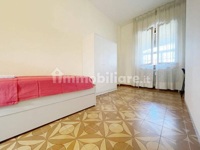 Stanza in affitto in appartamento via Antonio Schivardi 40, Brescia