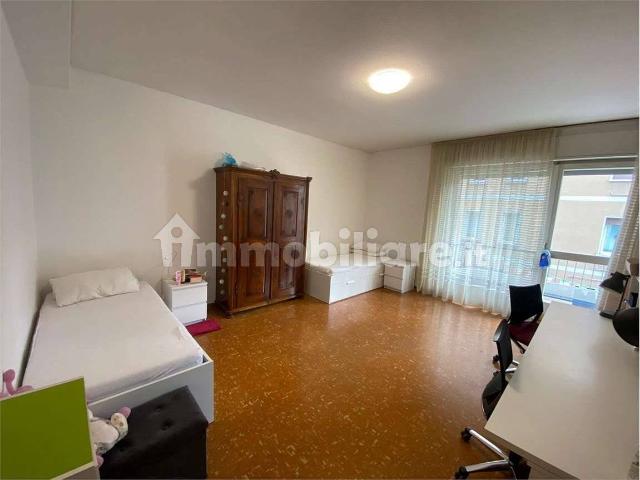 Stanza in affitto in appartamento via Bernardino Bomporto, Trento