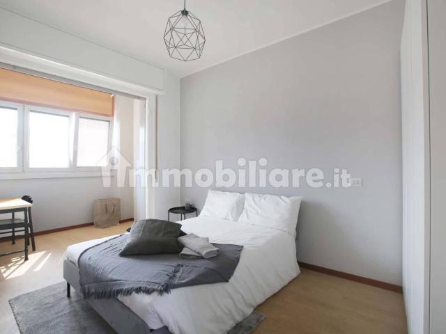 Stanza in affitto in appartamento via Carlo Marx, Milano