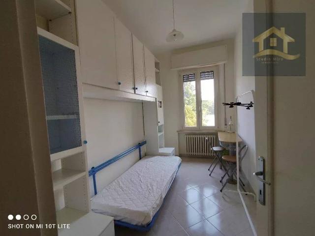 Stanza in affitto in appartamento via Carlo Innocenzo Frugoni 26, Parma