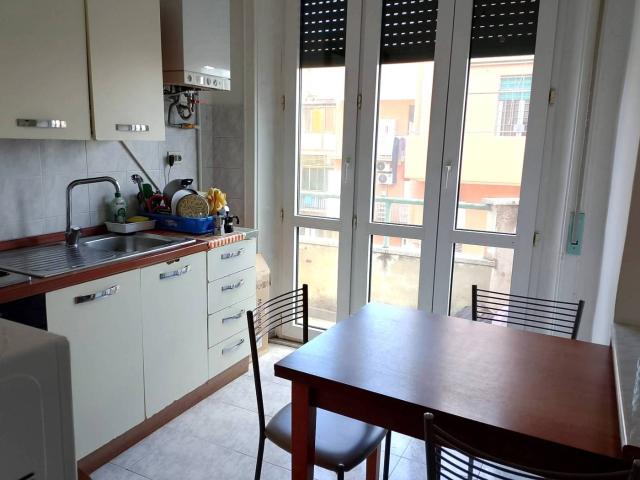 Stanza in affitto in appartamento via Catania, Roma