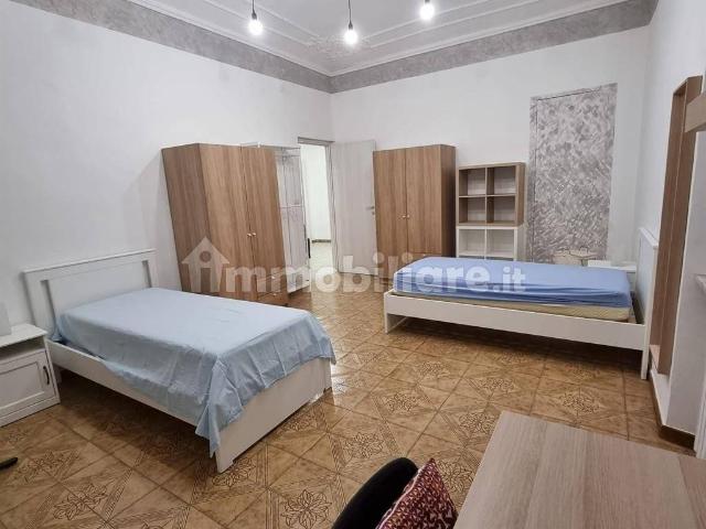 Stanza in affitto in appartamento via Cesana 70, Torino