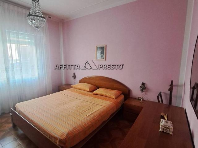 Stanza in affitto in appartamento via Cerchia, Forlì