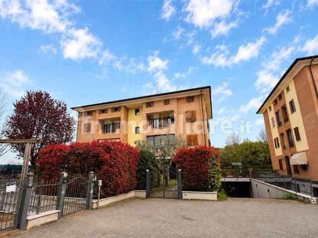 Stanza in affitto in appartamento via Enrico Fermi, 44, Maranello