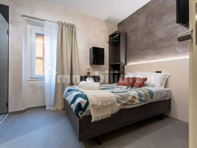 Stanza in affitto in appartamento via Faenza, Firenze
