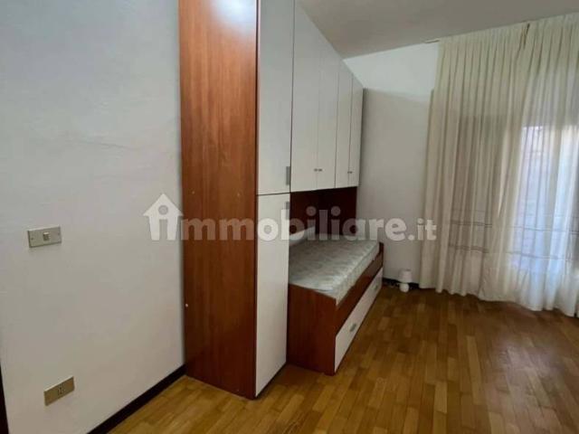 Stanza in affitto in appartamento via Fiume, Sondrio