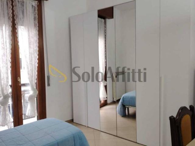 Stanza in affitto in appartamento via Giacomo Battistini 17, Novara
