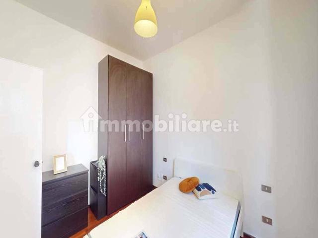 Stanza in affitto in appartamento via Giuseppe Frua, Milano