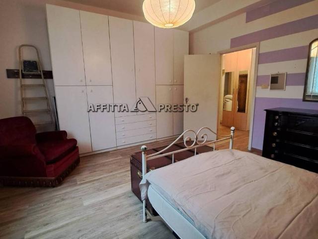 Stanza in affitto in appartamento via Godoli, Forlì
