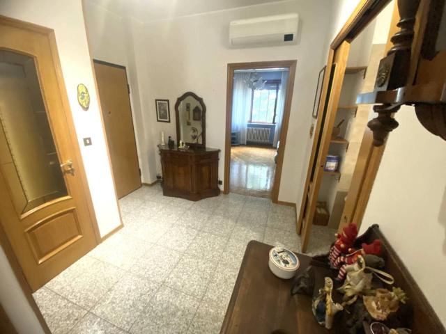 Stanza in affitto in appartamento via Palli 43, Grugliasco