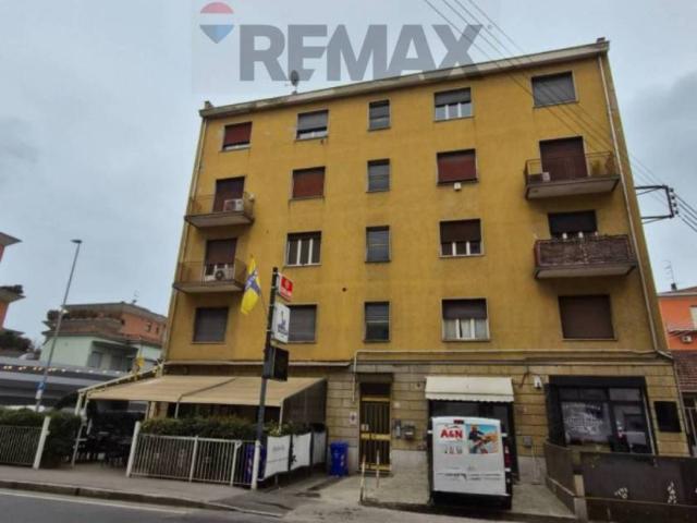 Stanza in affitto in appartamento via Primo Savani 24, Parma
