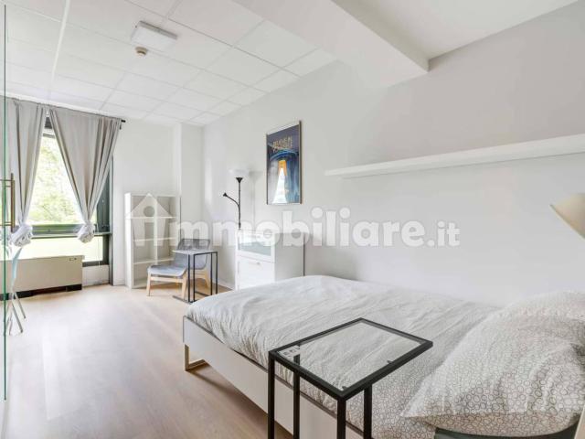 Stanza in affitto in appartamento via Privata Deruta, Milano