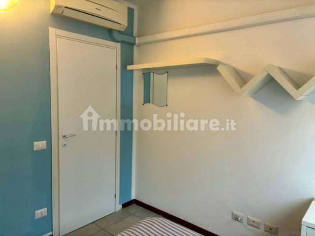 Stanza in affitto in appartamento via Privata Pantelleria, Milano
