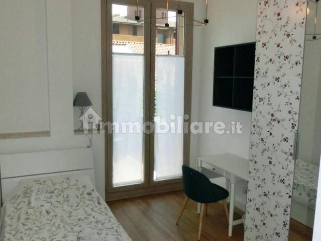 Stanza in affitto in appartamento via Risorgimento, Cologno Monzese