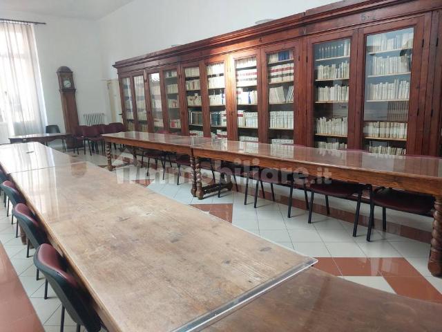 Stanza in affitto in appartamento via Roma, Siena