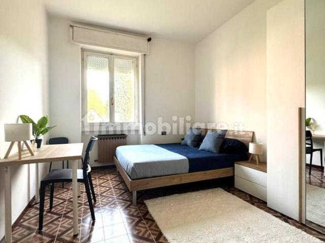 Stanza in affitto in appartamento via Stretta 65, Brescia