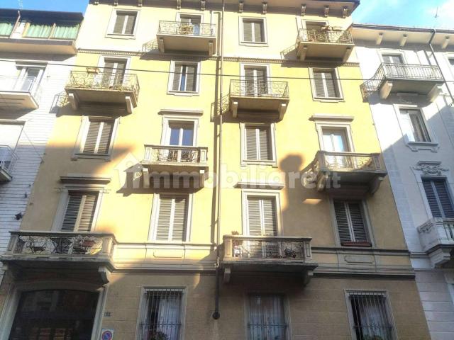 Stanza in affitto in appartamento via San Secondo 82, Torino