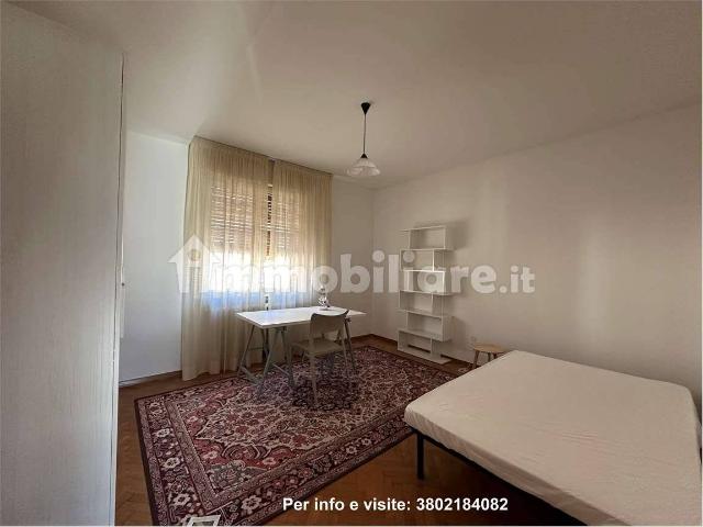 Stanza in affitto in appartamento via Setaioli, 4, Rovereto
