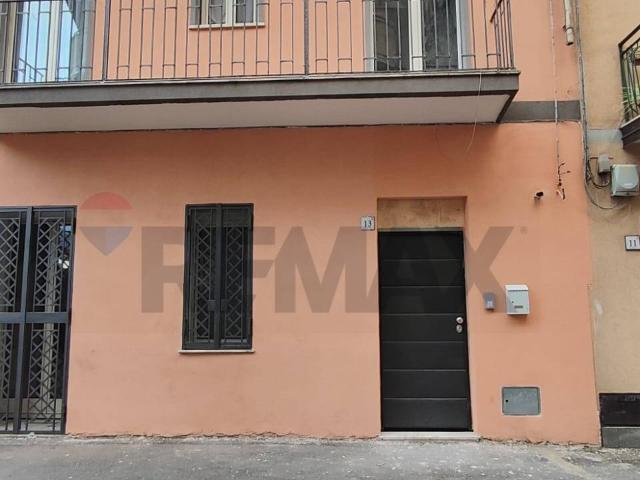 Stanza in affitto in appartamento via Spoto 13, Aci Catena