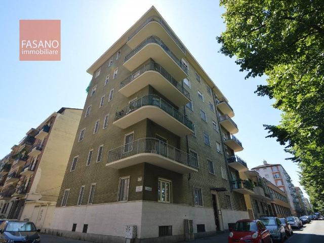 Stanza in affitto in appartamento via Tirreno 145, Torino