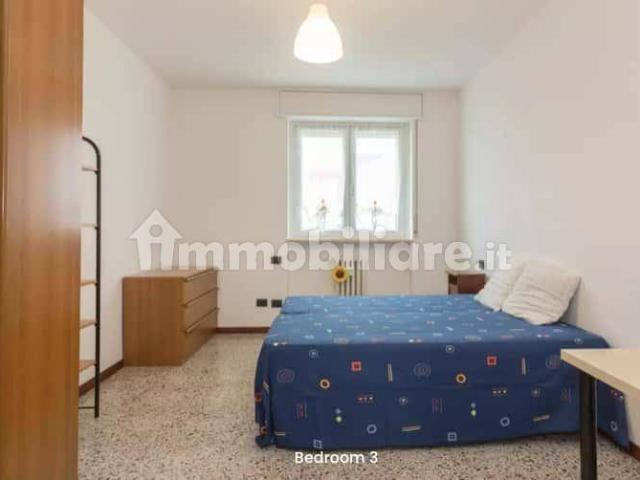 Stanza in affitto in appartamento via Viterbo, Milano