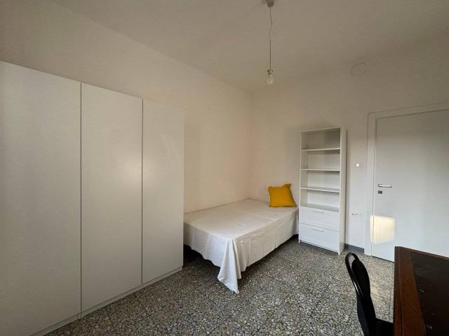 Stanza in affitto in appartamento viale Abruzzi 28, Cesena