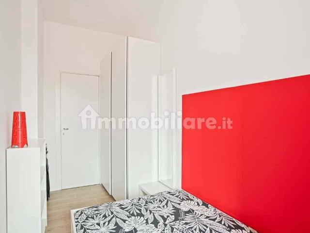 Stanza in affitto in appartamento viale Legioni Romane, Milano