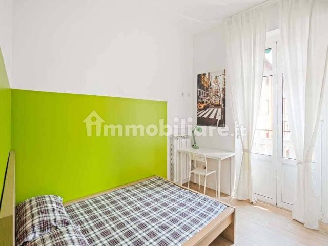 Stanza in affitto in appartamento viale Legioni Romane, Milano