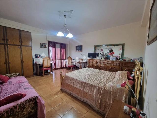 Stanza in affitto in appartamento viale Magna Grecia, Catanzaro