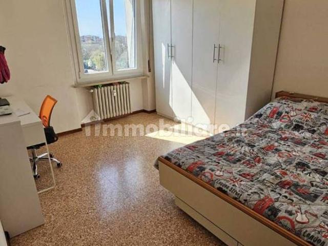 Stanza in affitto in appartamento viale Piacenza 79, Parma