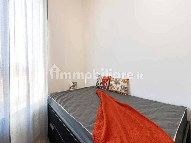 Stanza in affitto in appartamento viale Tunisia, Milano